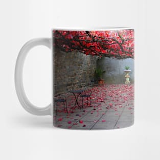 Vine covered courtyard Mug